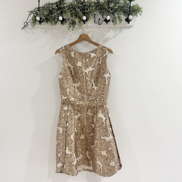Eliza J Brocade Rose Embroidered Metallic Dress With Belt Size 10 - Picture 4 of 4